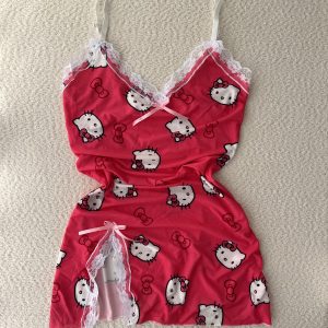 لباسخواب کیتی🎀